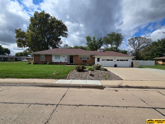 409 N 21ST ST, BEATRICE, NE 68310 - Image a9902ed073c818c899efdfe96a8f8db2/1589689137