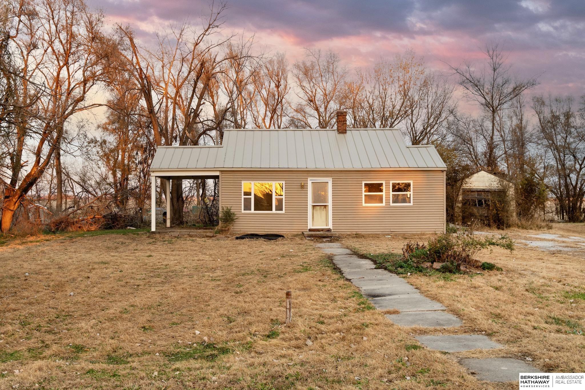 Mead, Nebraska 68041, United States, 2 Bedrooms Bedrooms, ,1 BathroomBathrooms,Residential,Pending,246708