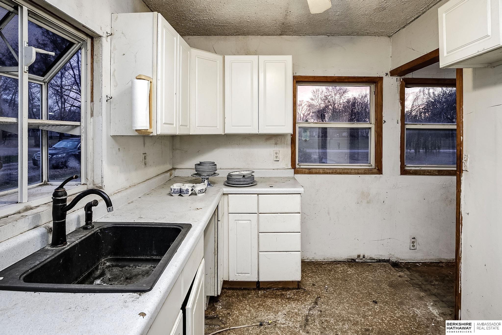 Mead, Nebraska 68041, United States, 2 Bedrooms Bedrooms, ,1 BathroomBathrooms,Residential,Pending,246708