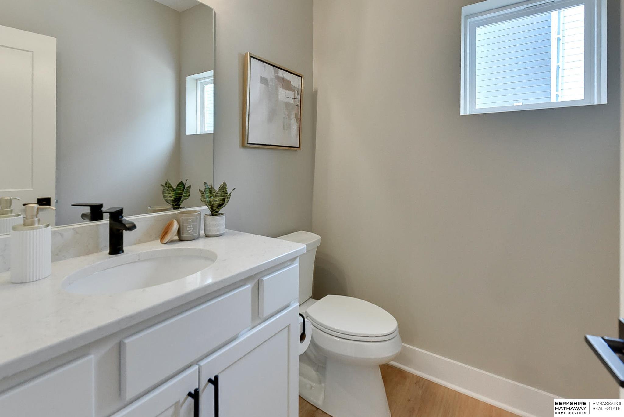 Omaha, Nebraska 68108, United States, 3 Bedrooms Bedrooms, ,3 BathroomsBathrooms,Residential,Active,135161