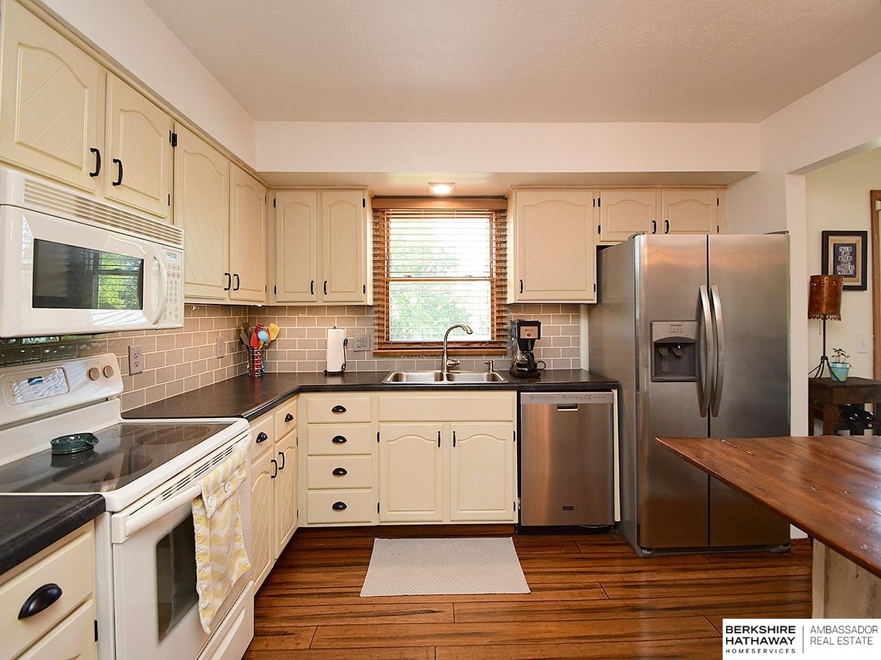 Omaha, Nebraska 68137, United States, 3 Bedrooms Bedrooms, ,2 BathroomsBathrooms,Residential,Active,191600