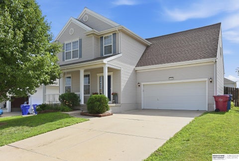 Photo of 7303 N 107th Street, Omaha, NE 68122 (MLS # 22618557)
