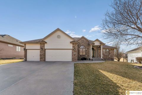 Photo of 9804 S 176 Avenue, Omaha, NE 68136 (MLS # 22606197)