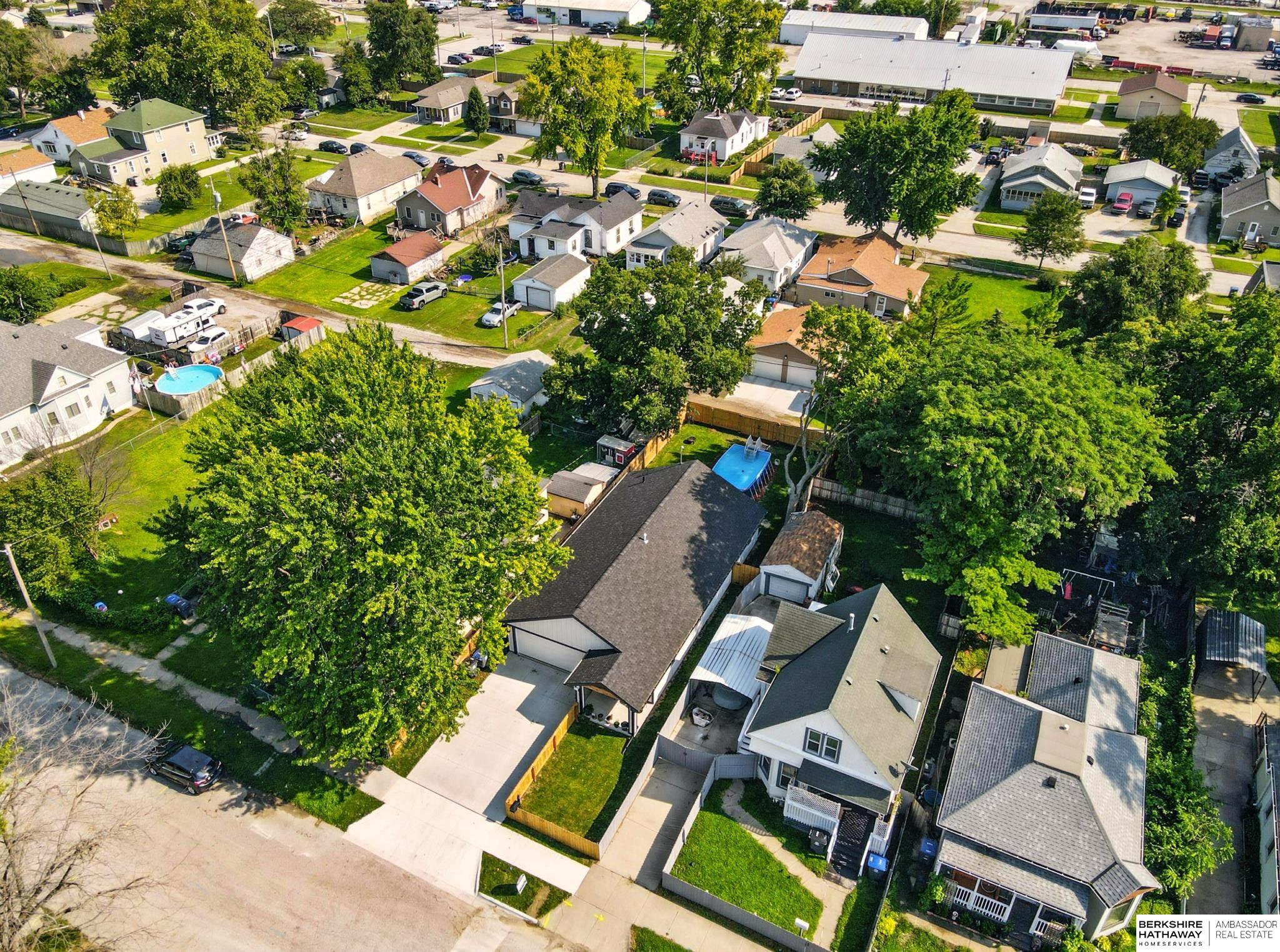 Council Bluffs, Iowa 51501, United States, 3 Bedrooms Bedrooms, ,2 BathroomsBathrooms,Residential,Active,187086