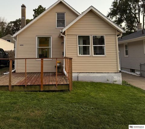 Photo of 6201 Blondo Street, Omaha, NE 68104 (MLS # 22528690)