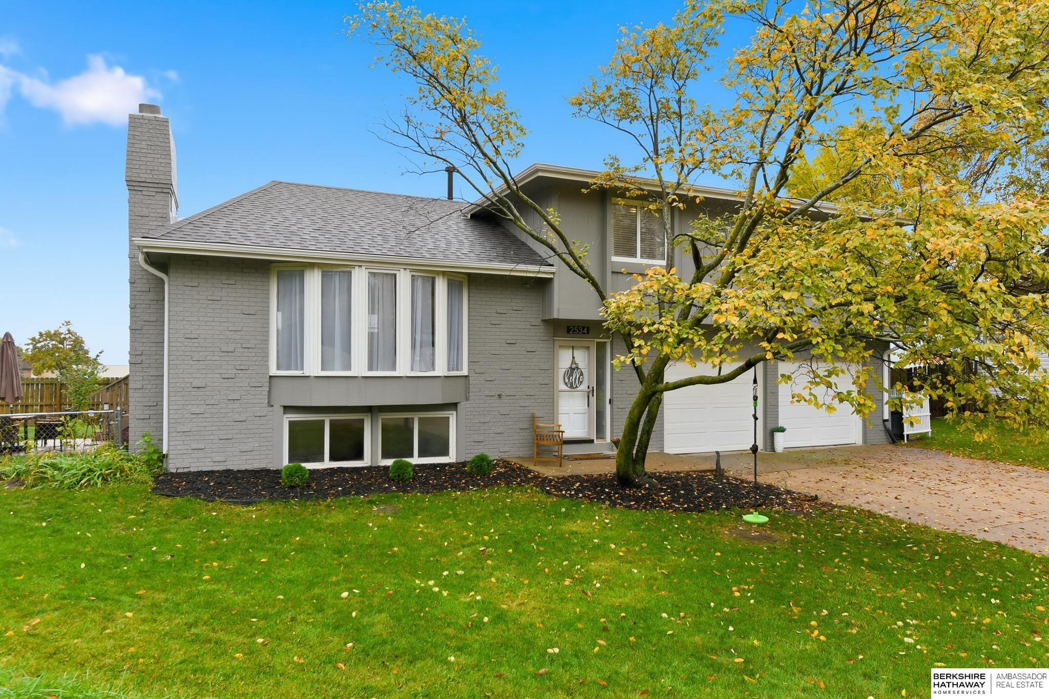 Omaha, Nebraska 68144, United States, 3 Bedrooms Bedrooms, ,2 BathroomsBathrooms,Residential,Active,235702