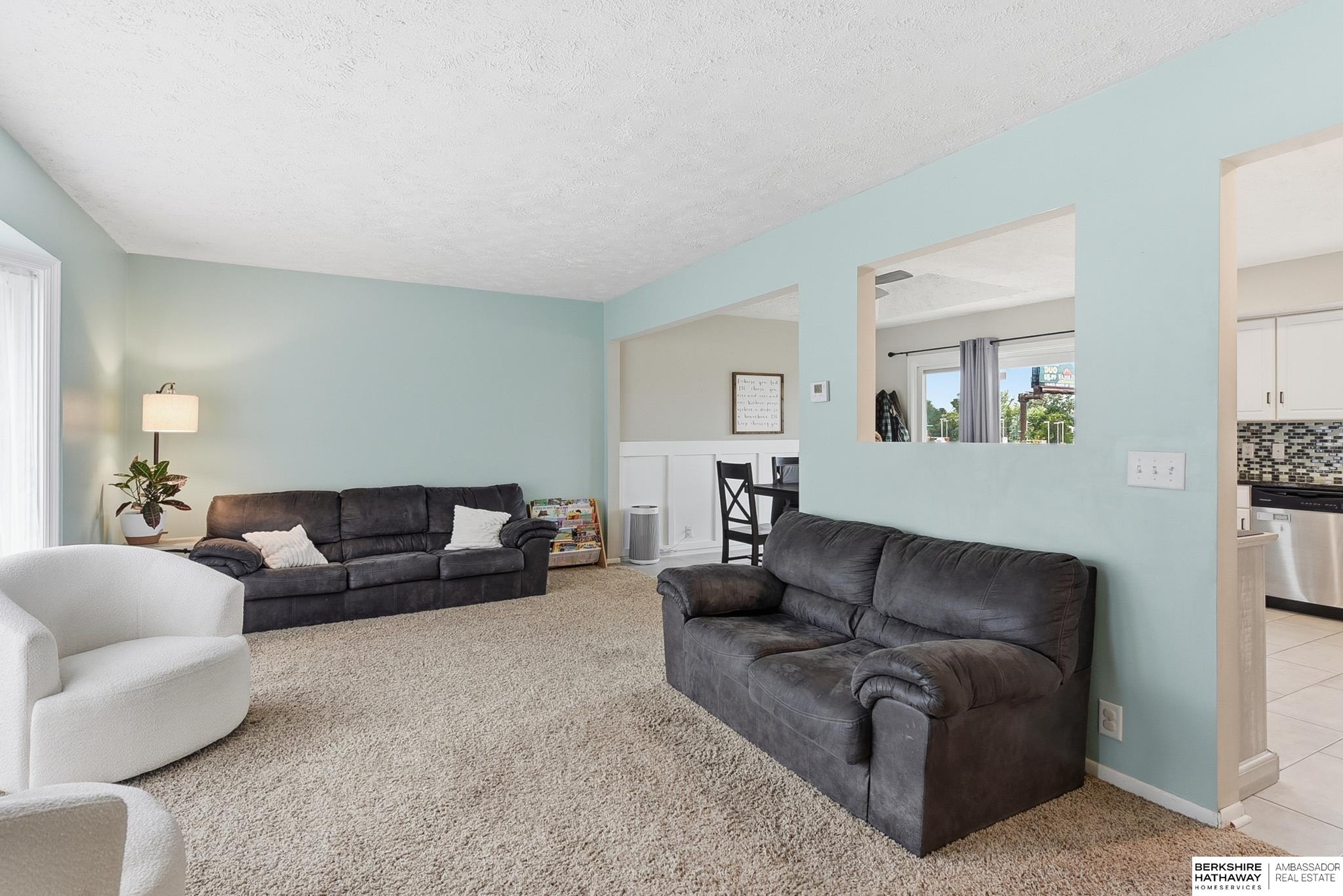 Omaha, Nebraska 68144, United States, 3 Bedrooms Bedrooms, ,2 BathroomsBathrooms,Residential,Active,235702