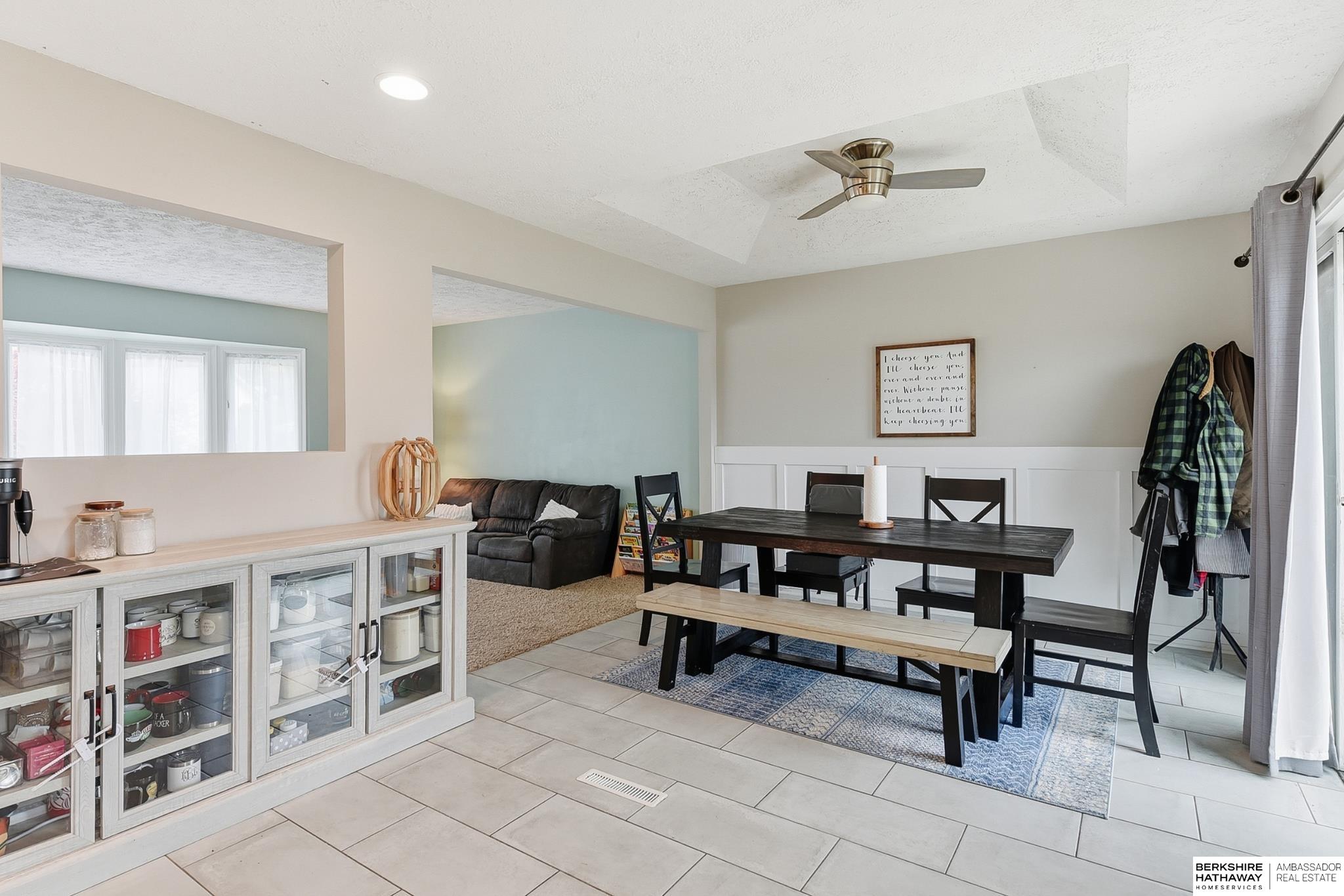 Omaha, Nebraska 68144, United States, 3 Bedrooms Bedrooms, ,2 BathroomsBathrooms,Residential,Active,235702