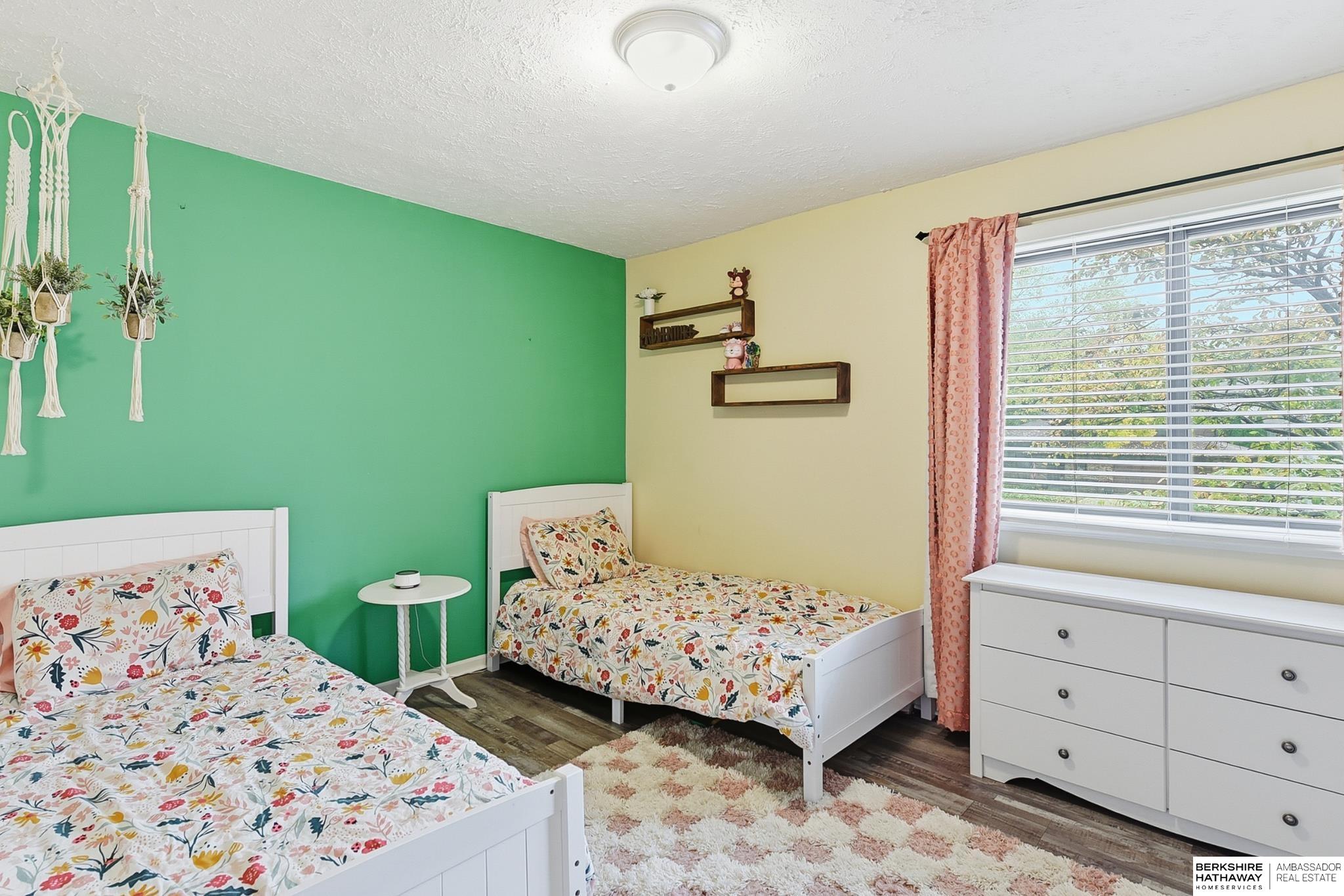 Omaha, Nebraska 68144, United States, 3 Bedrooms Bedrooms, ,2 BathroomsBathrooms,Residential,Active,235702