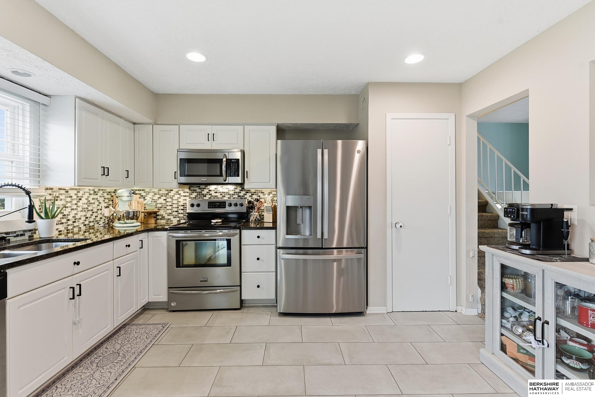 Omaha, Nebraska 68144, United States, 3 Bedrooms Bedrooms, ,2 BathroomsBathrooms,Residential,Active,235702