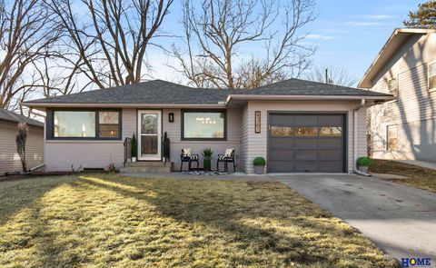 Photo of 4341 S 45th Street, Lincoln, NE 68516 (MLS # 22607010)