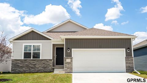 Photo of 5553 N 186th Avenue, Elkhorn, NE 68022 (MLS # 22609579)