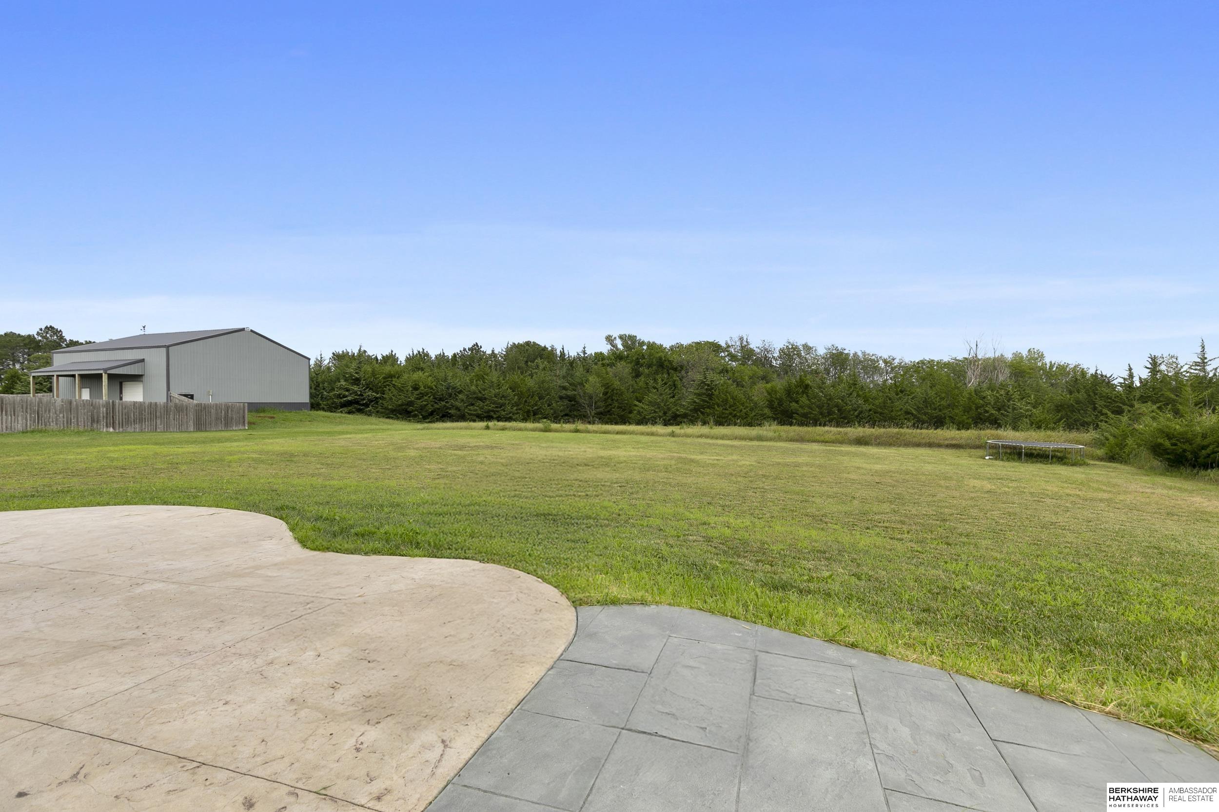 Lincoln, Nebraska 68532, United States, 4 Bedrooms Bedrooms, ,4 BathroomsBathrooms,Residential,Pending,202847