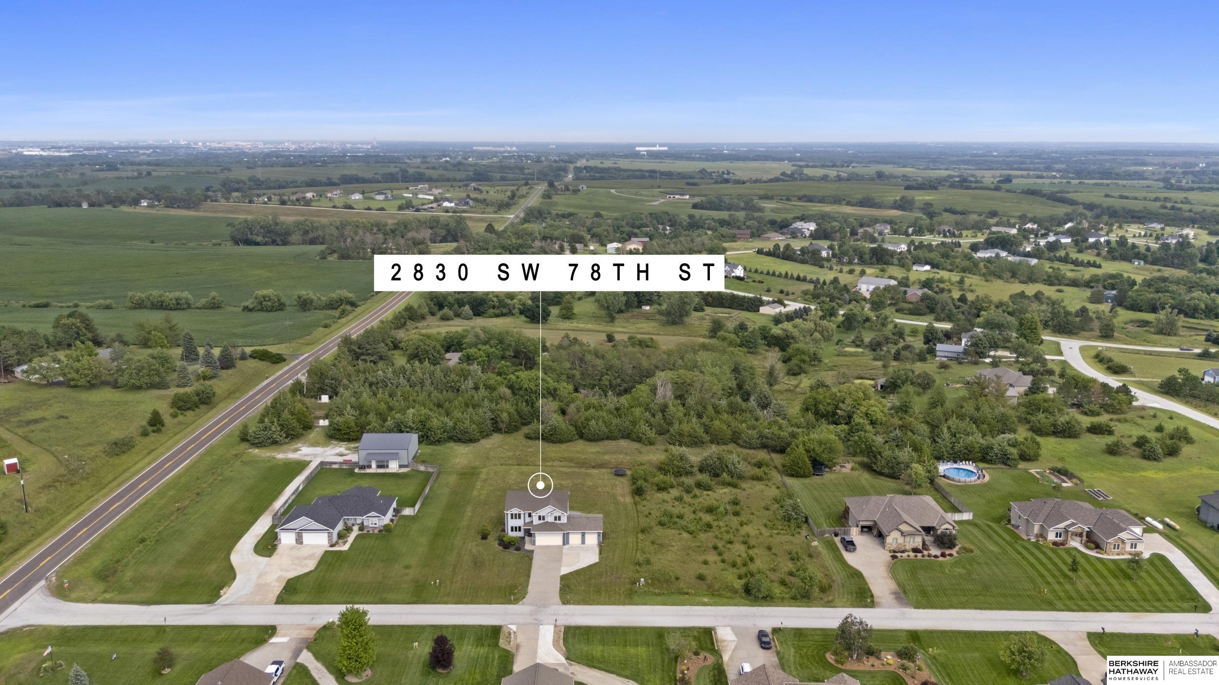 Lincoln, Nebraska 68532, United States, 4 Bedrooms Bedrooms, ,4 BathroomsBathrooms,Residential,Pending,202847