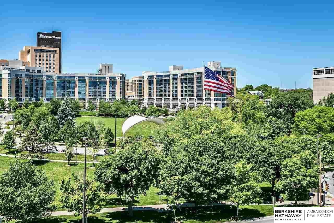 Omaha, Nebraska 68131, United States, 2 Bedrooms Bedrooms, ,2 BathroomsBathrooms,Residential,Active,204621