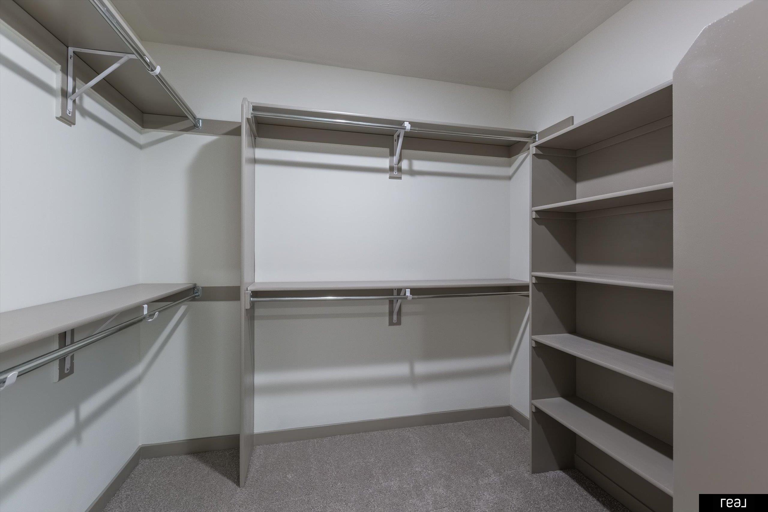 Papillion, Nebraska 68138, United States, 5 Bedrooms Bedrooms, ,3 BathroomsBathrooms,Residential,Active,227784