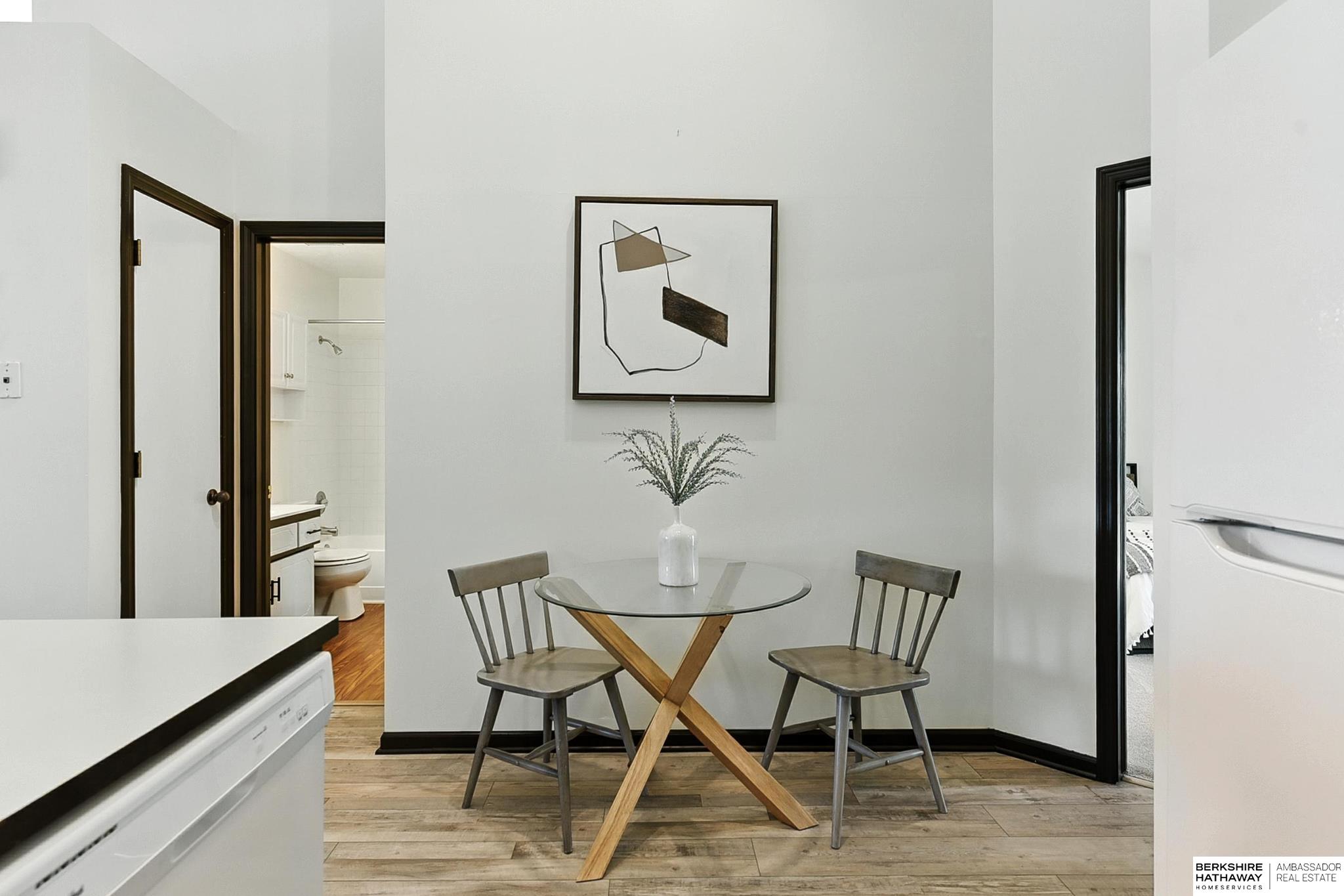 Omaha, Nebraska 68106, United States, 3 Bedrooms Bedrooms, ,2 BathroomsBathrooms,Residential,Pending,156138