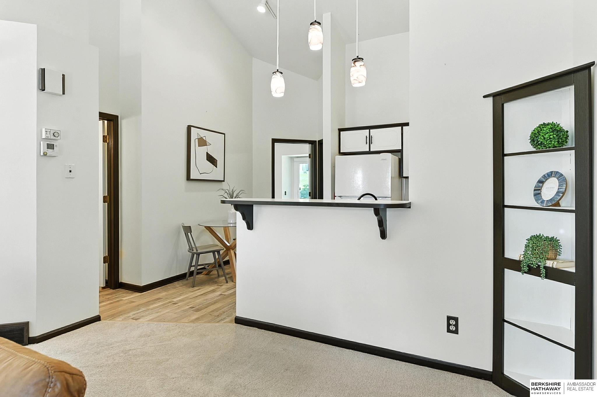 Omaha, Nebraska 68106, United States, 3 Bedrooms Bedrooms, ,2 BathroomsBathrooms,Residential,Pending,156138