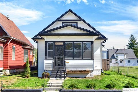 Photo of 1610 Manderson Street, Omaha, NE 68110 (MLS # 22612537)