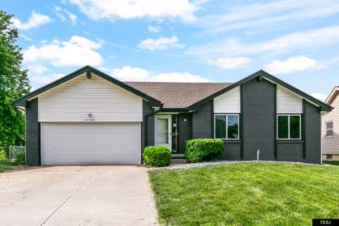 Photo of 11306 Corby Street, Omaha, NE 68164 (MLS # 22615630)
