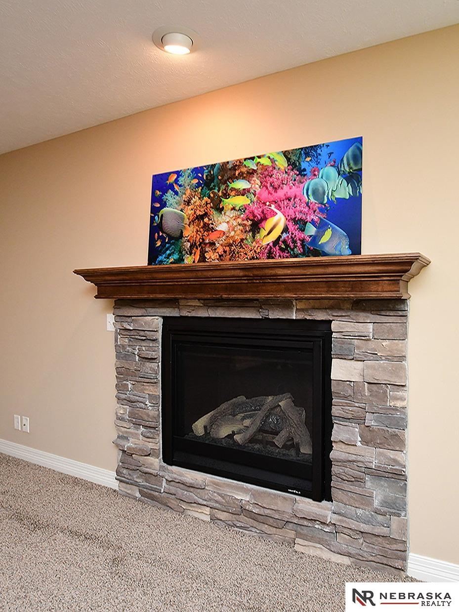 Omaha, Nebraska 68135, United States, 4 Bedrooms Bedrooms, ,3 BathroomsBathrooms,Residential,Active,205037