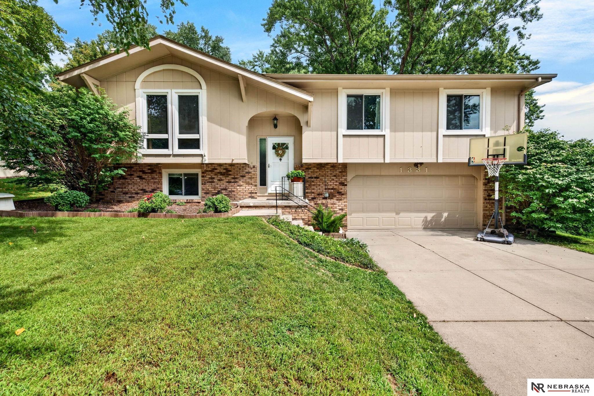 1331 S 166th Street