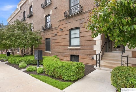 Photo of 1117 S 10th Street #16, Omaha, NE 68108 (MLS # 22614254)