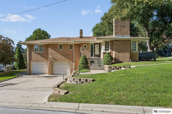 1110 N 60TH ST, OMAHA, NE 68132 - Image acacd4e6ce688cf3d9b8f2f991ecb1c3/1899566829