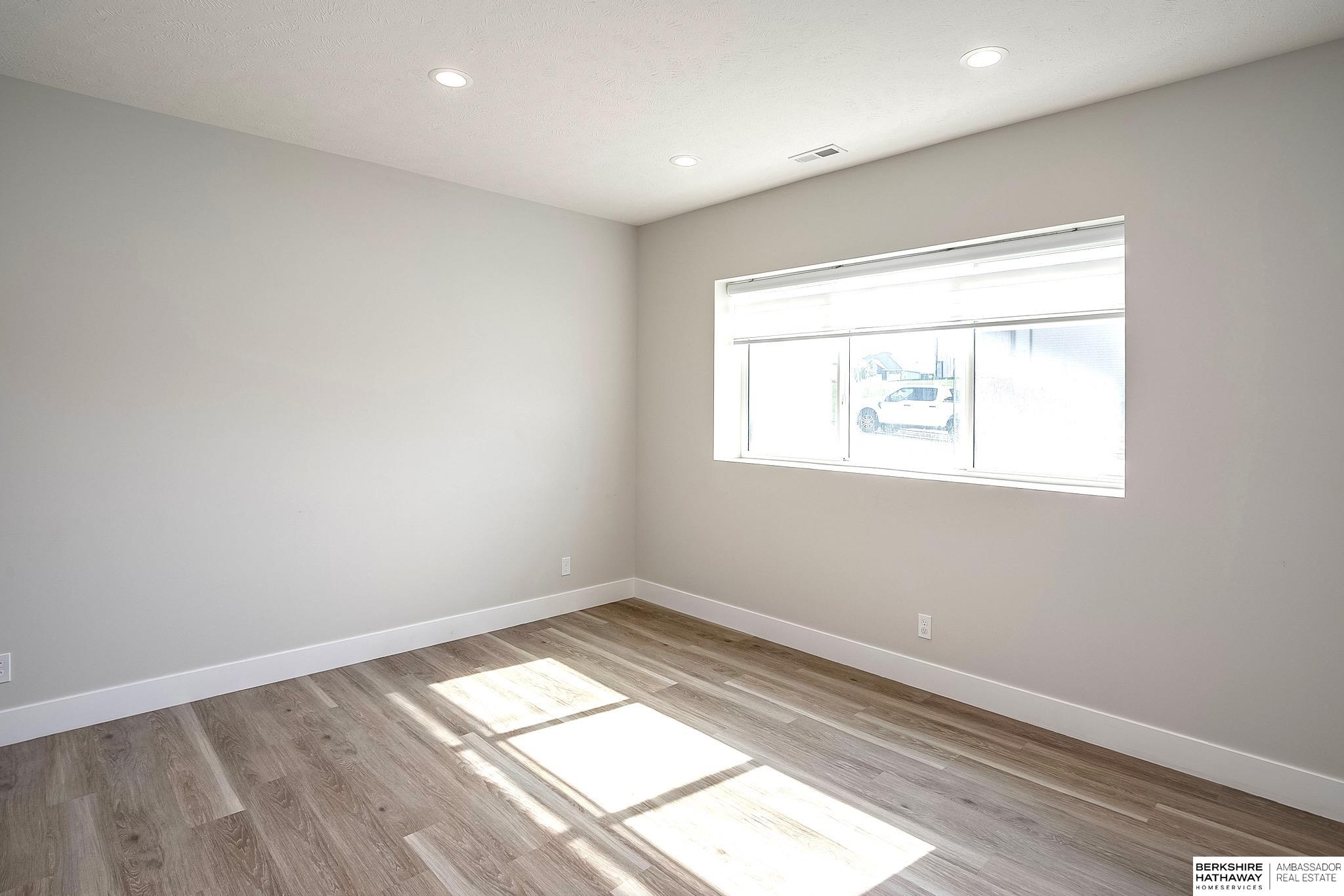 Ashland, Nebraska 68003, United States, 4 Bedrooms Bedrooms, ,3 BathroomsBathrooms,Residential,Active,222414