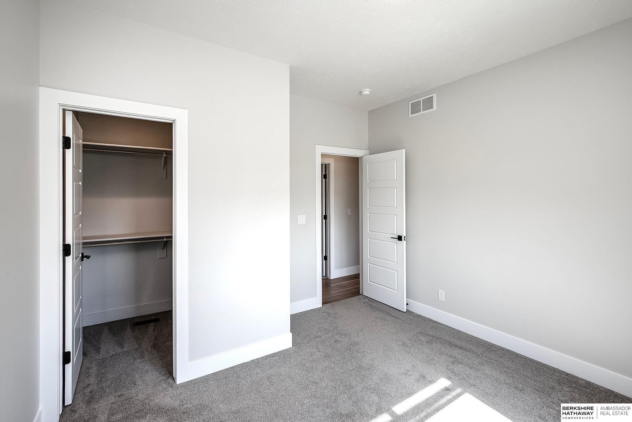 Ashland, Nebraska 68003, United States, 4 Bedrooms Bedrooms, ,3 BathroomsBathrooms,Residential,Active,222414