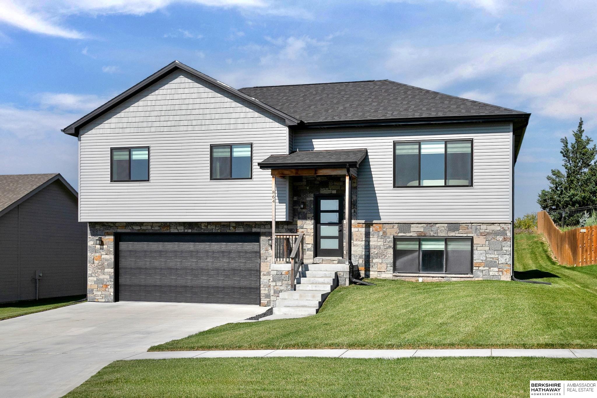 Ashland, Nebraska 68003, United States, 4 Bedrooms Bedrooms, ,3 BathroomsBathrooms,Residential,Active,222414 Ashland, Nebraska 68003, United States, 4 Bedrooms Bedrooms, ,3 BathroomsBathrooms,Residential,Active,222414