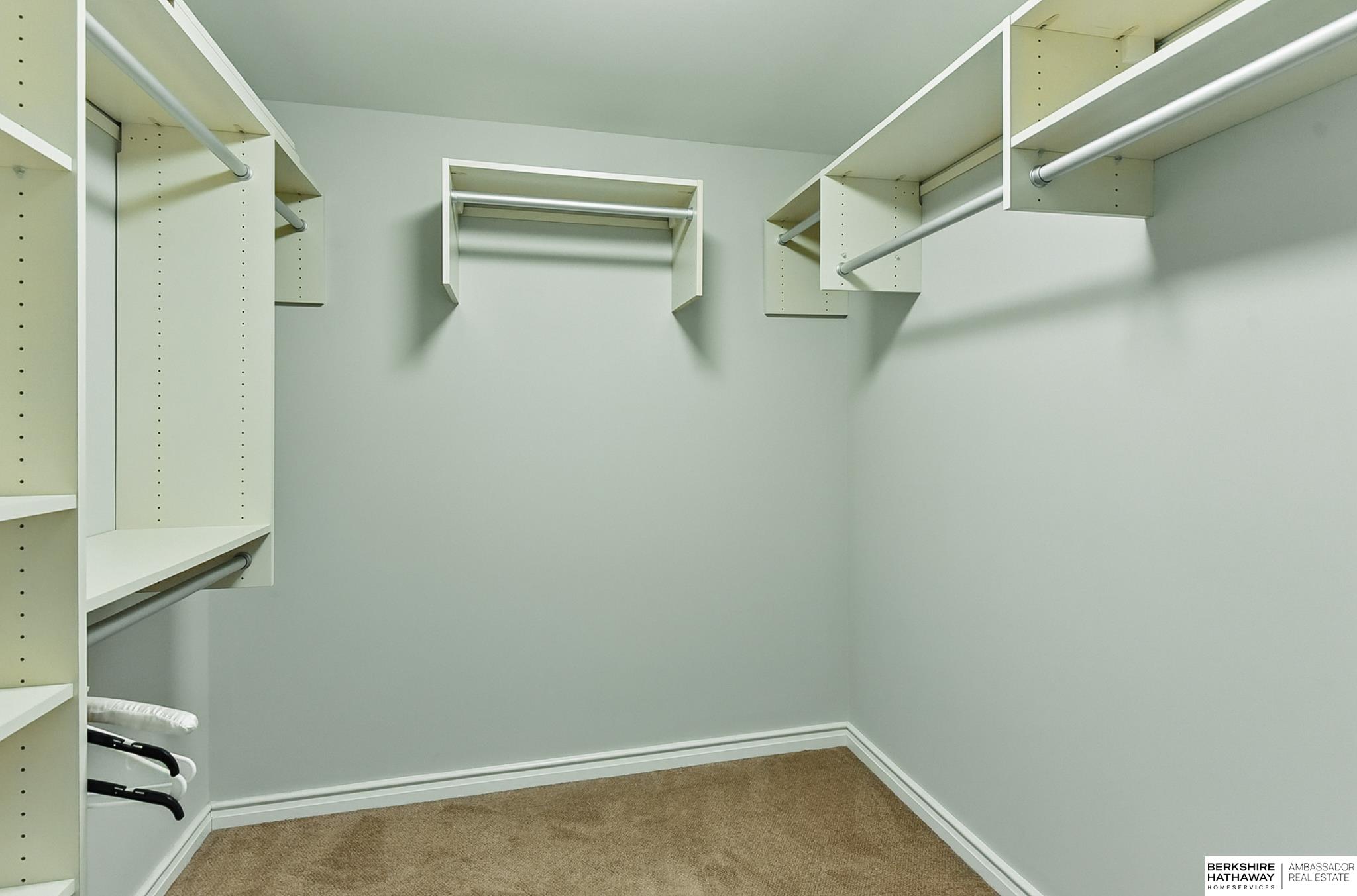 Omaha, Nebraska 68131, United States, 1 Bedroom Bedrooms, ,1 BathroomBathrooms,Residential,Active,148582