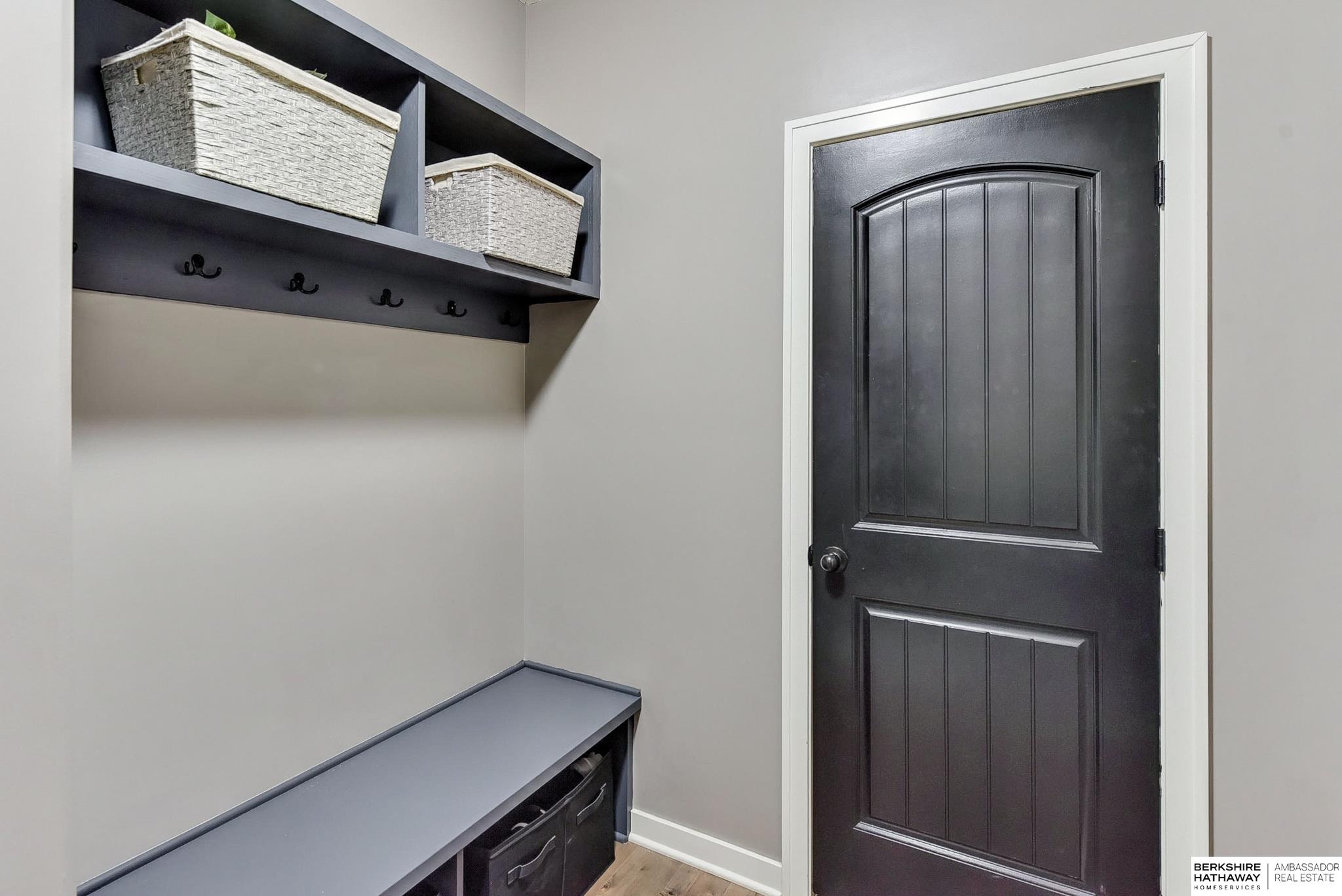 Elkhorn, Nebraska 68022, United States, 5 Bedrooms Bedrooms, ,4 BathroomsBathrooms,Residential,Active,119790