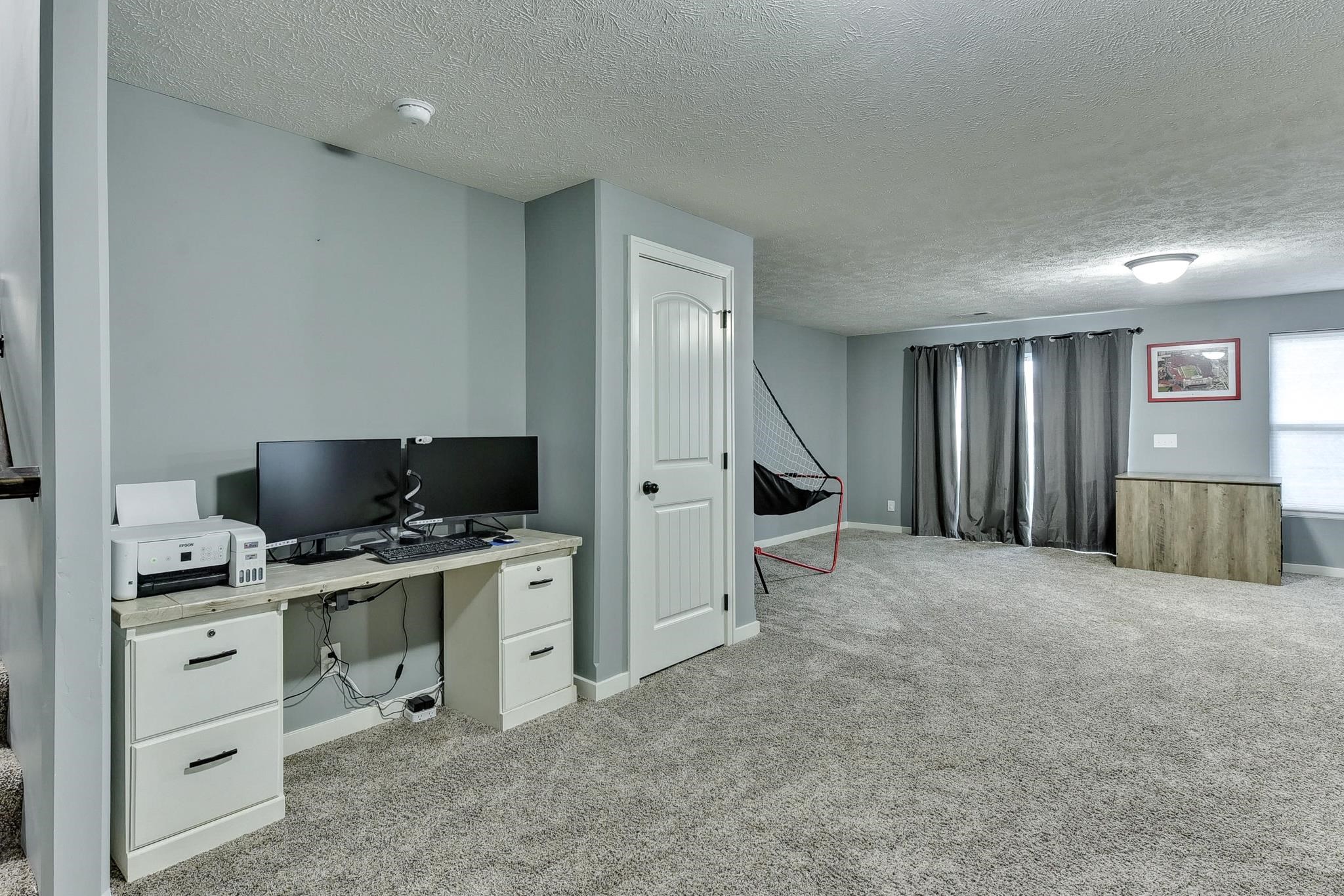 Elkhorn, Nebraska 68022, United States, 5 Bedrooms Bedrooms, ,4 BathroomsBathrooms,Residential,Active,119790