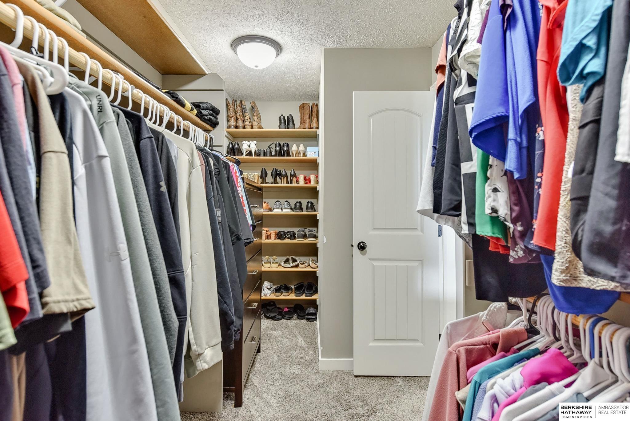 Elkhorn, Nebraska 68022, United States, 5 Bedrooms Bedrooms, ,4 BathroomsBathrooms,Residential,Active,119790