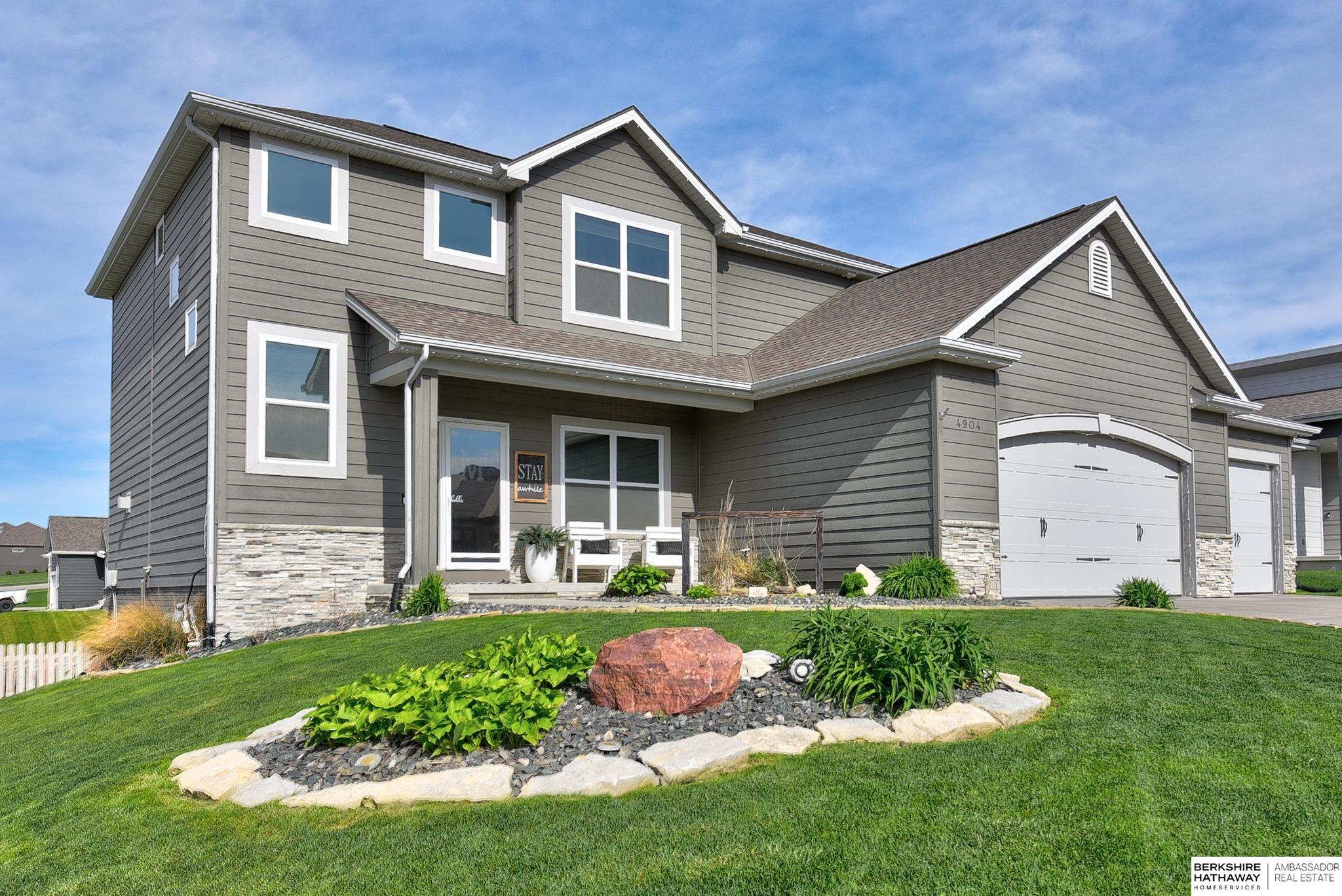 Elkhorn, Nebraska 68022, United States, 5 Bedrooms Bedrooms, ,4 BathroomsBathrooms,Residential,Active,119790