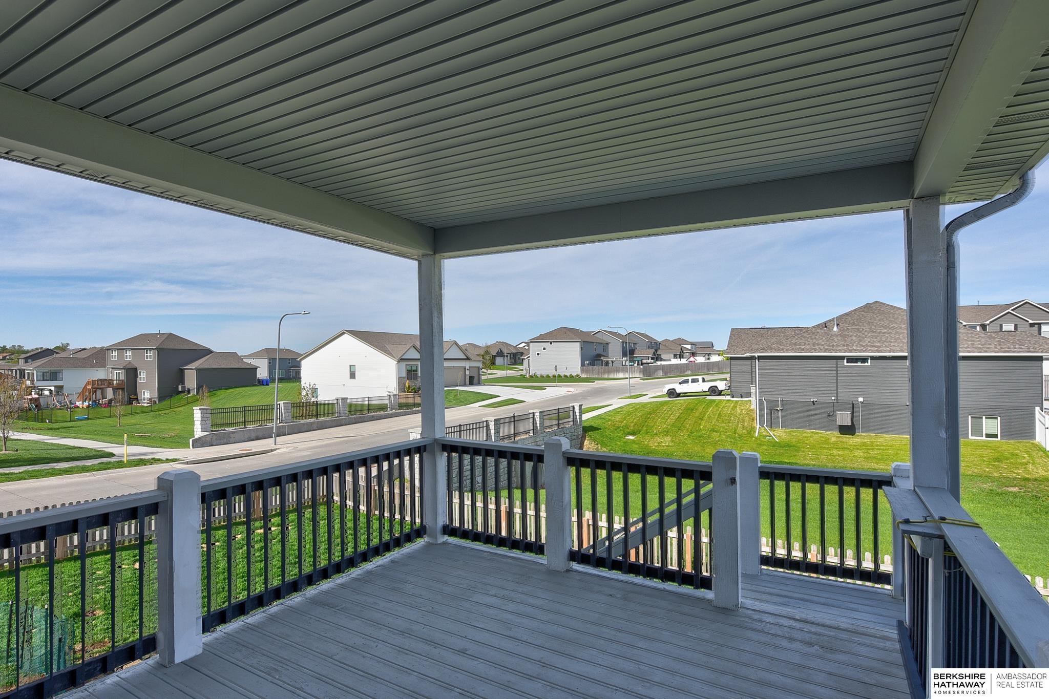 Elkhorn, Nebraska 68022, United States, 5 Bedrooms Bedrooms, ,4 BathroomsBathrooms,Residential,Active,119790