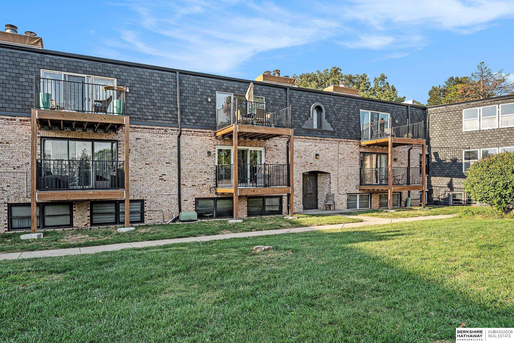 Omaha, Nebraska 68137, United States, 2 Bedrooms Bedrooms, ,2 BathroomsBathrooms,Residential,Active,232635