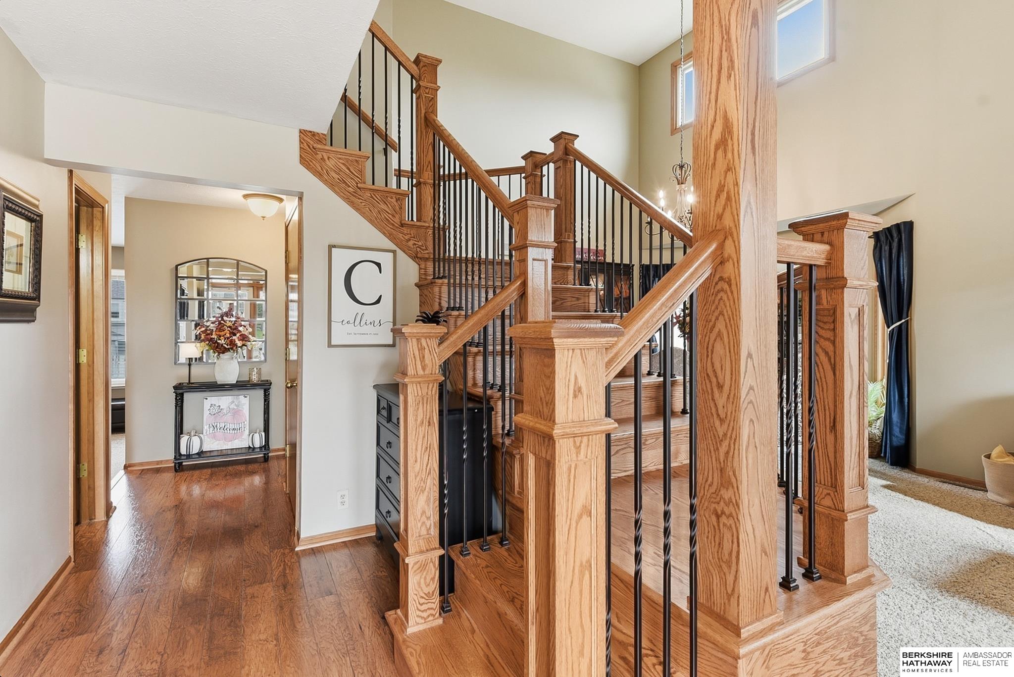 Omaha, Nebraska 68135, United States, 4 Bedrooms Bedrooms, ,3 BathroomsBathrooms,Residential,Pending,245455