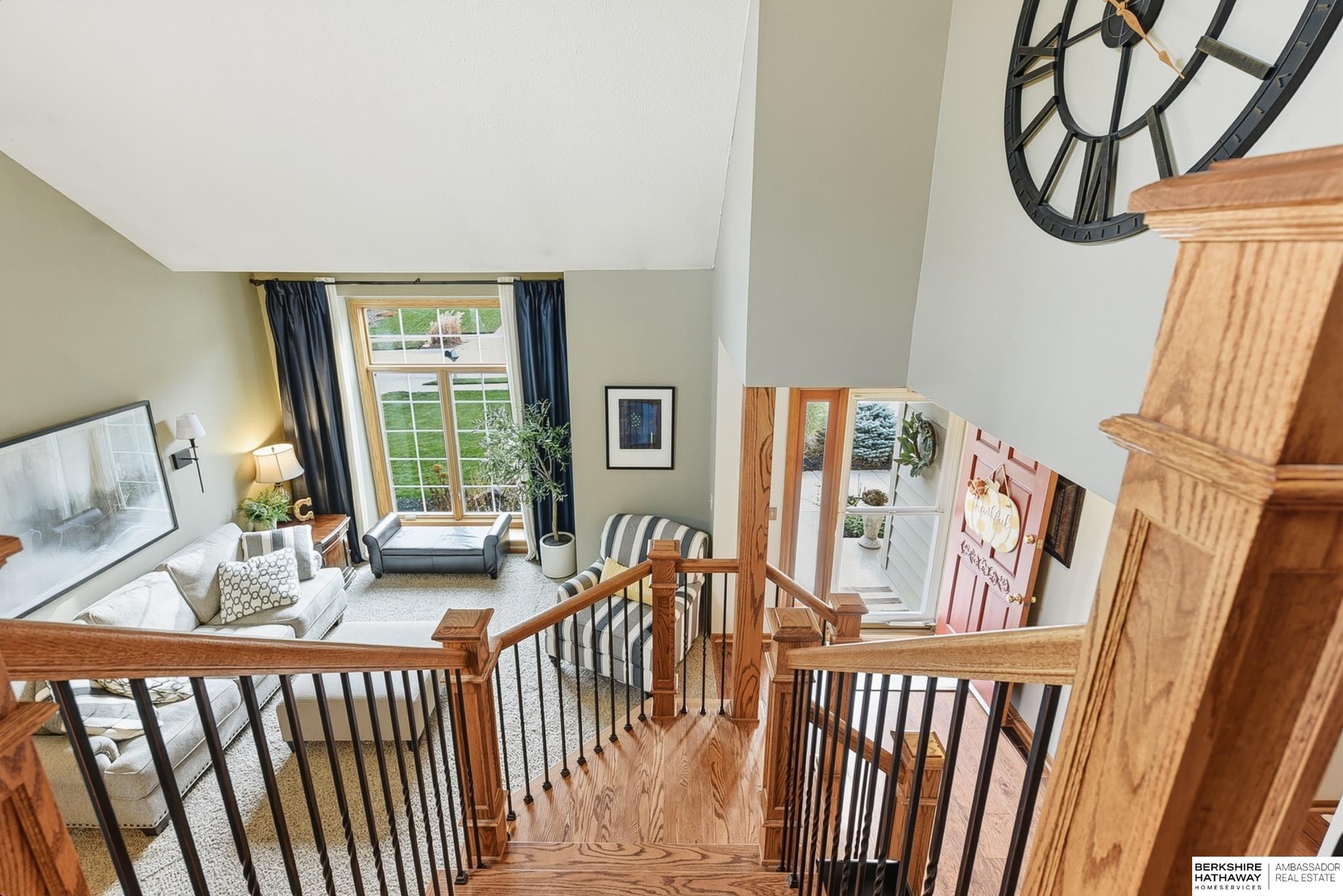 Omaha, Nebraska 68135, United States, 4 Bedrooms Bedrooms, ,3 BathroomsBathrooms,Residential,Pending,245455