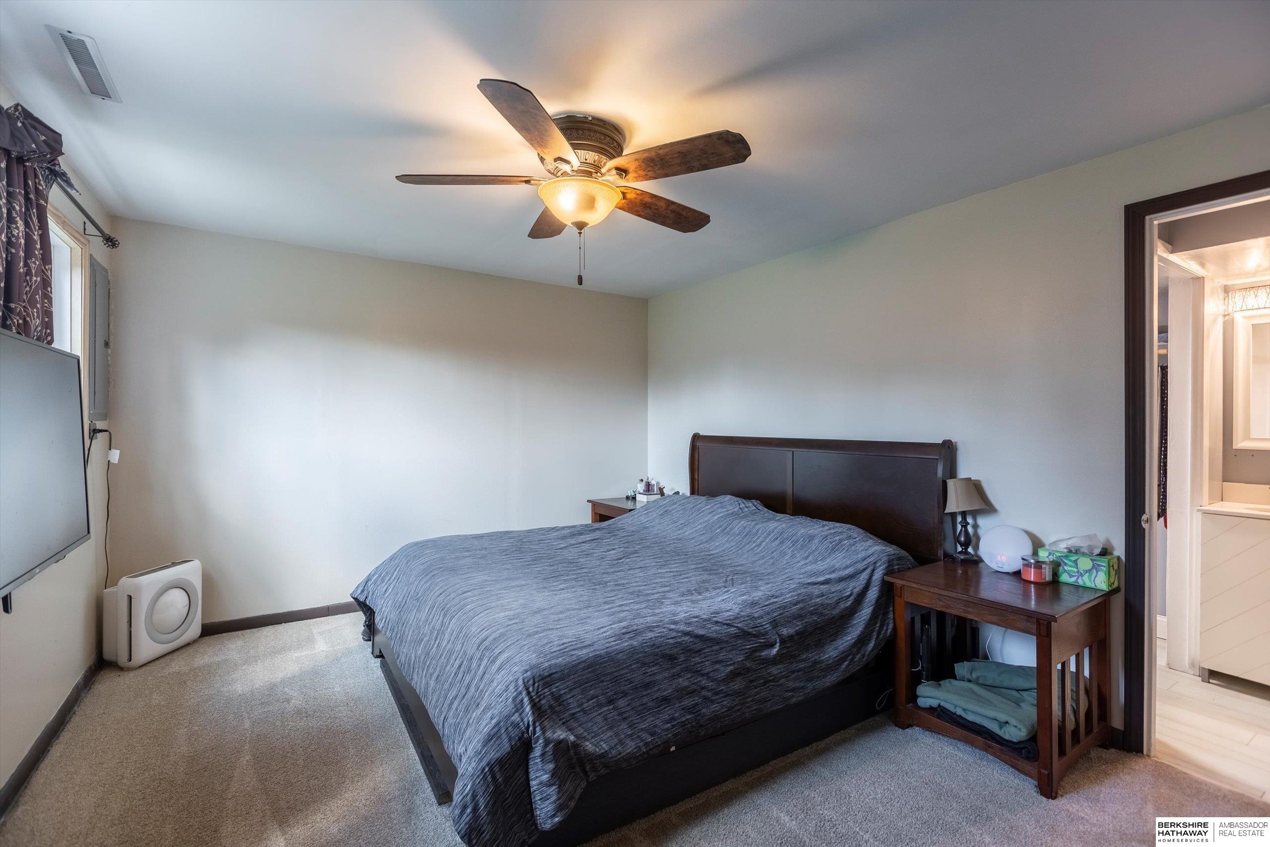 Omaha, Nebraska 68134, United States, 3 Bedrooms Bedrooms, ,2 BathroomsBathrooms,Residential,Active,250501