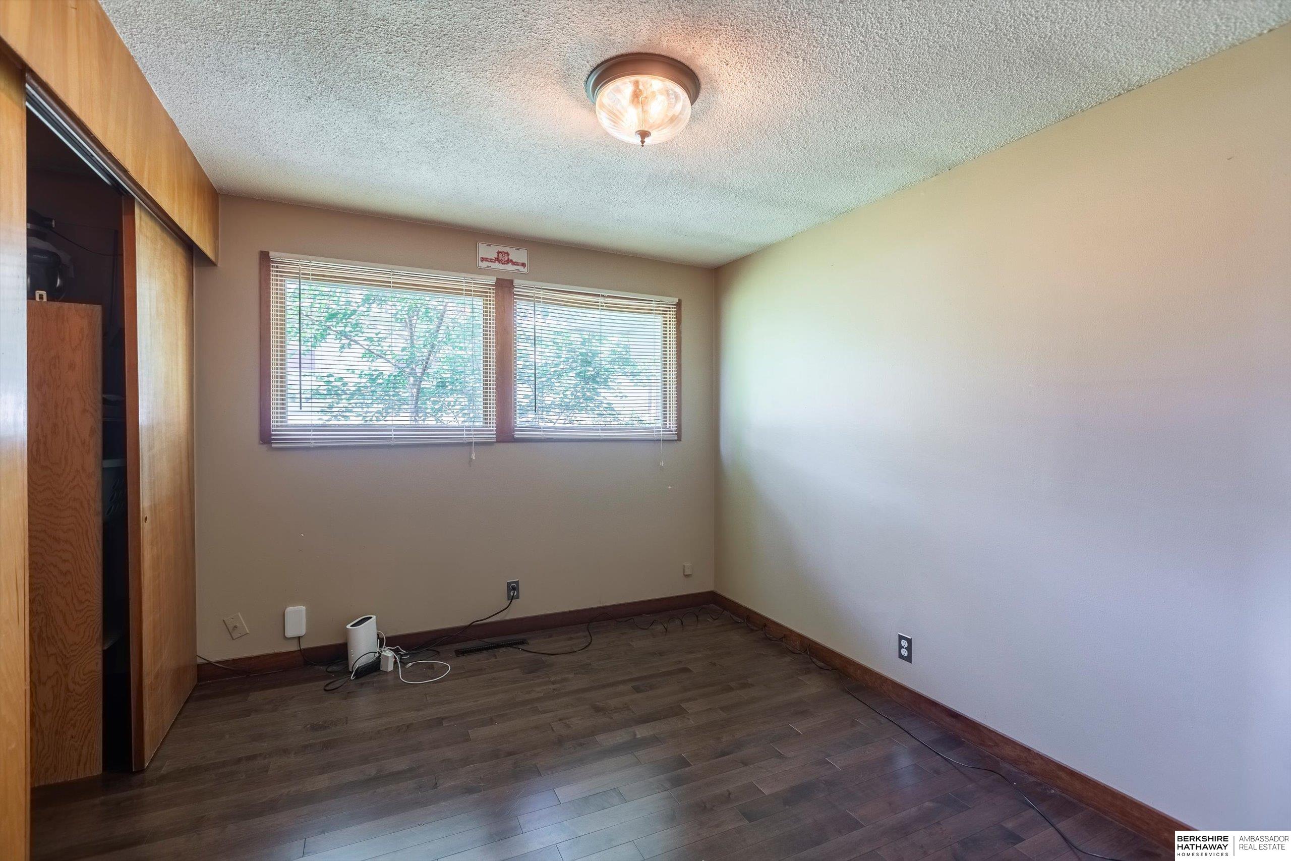 Omaha, Nebraska 68134, United States, 3 Bedrooms Bedrooms, ,2 BathroomsBathrooms,Residential,Active,250501