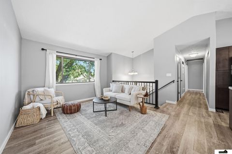 Photo of 3804 S 56th Street, Lincoln, NE 68506 (MLS # 22535299)