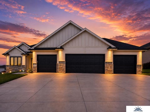 Photo of 18405 Birch Avenue, Omaha, NE 68136 (MLS # 22626033)
