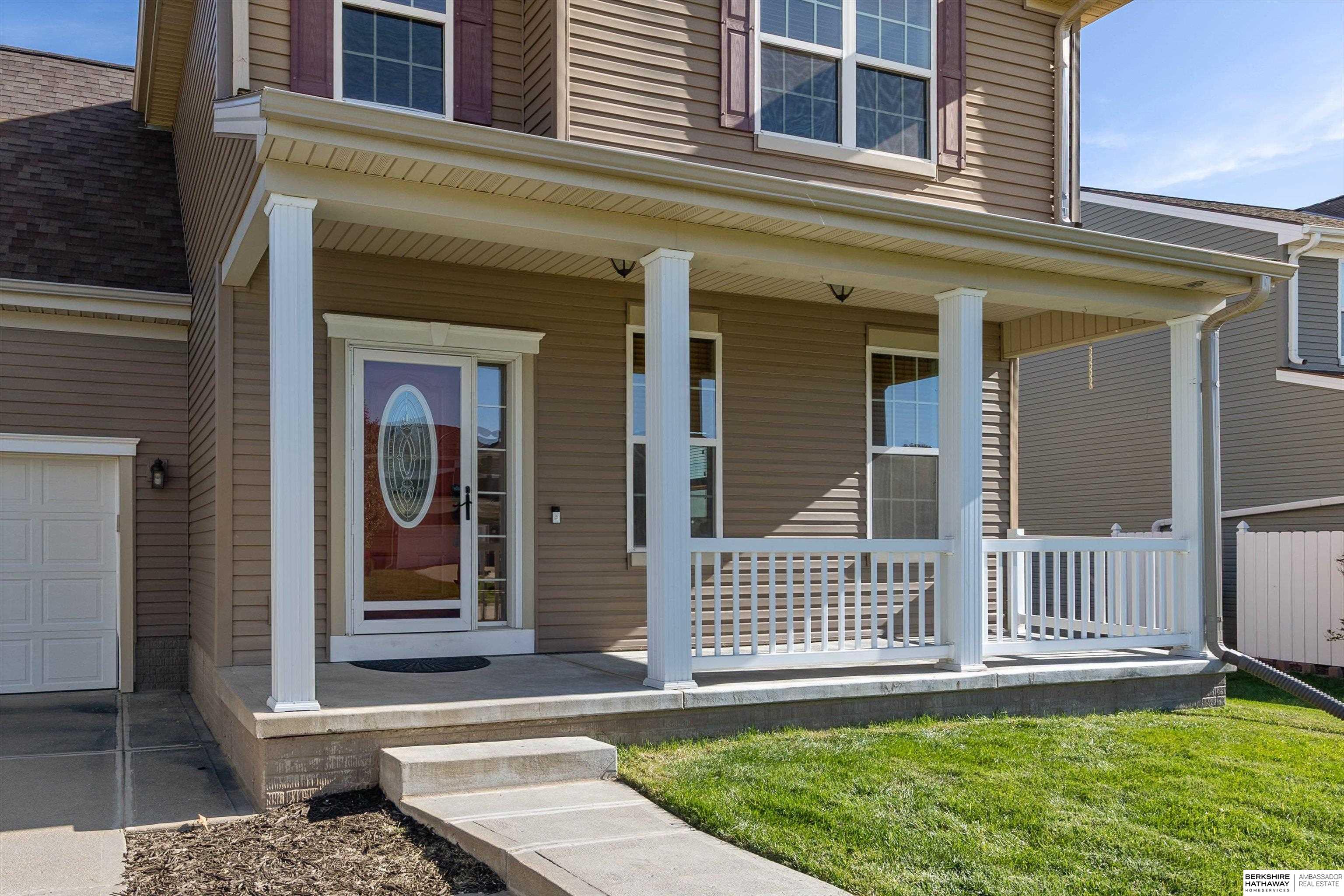 Papillion, Nebraska 68046, United States, 4 Bedrooms Bedrooms, ,3 BathroomsBathrooms,Residential,Active,238693