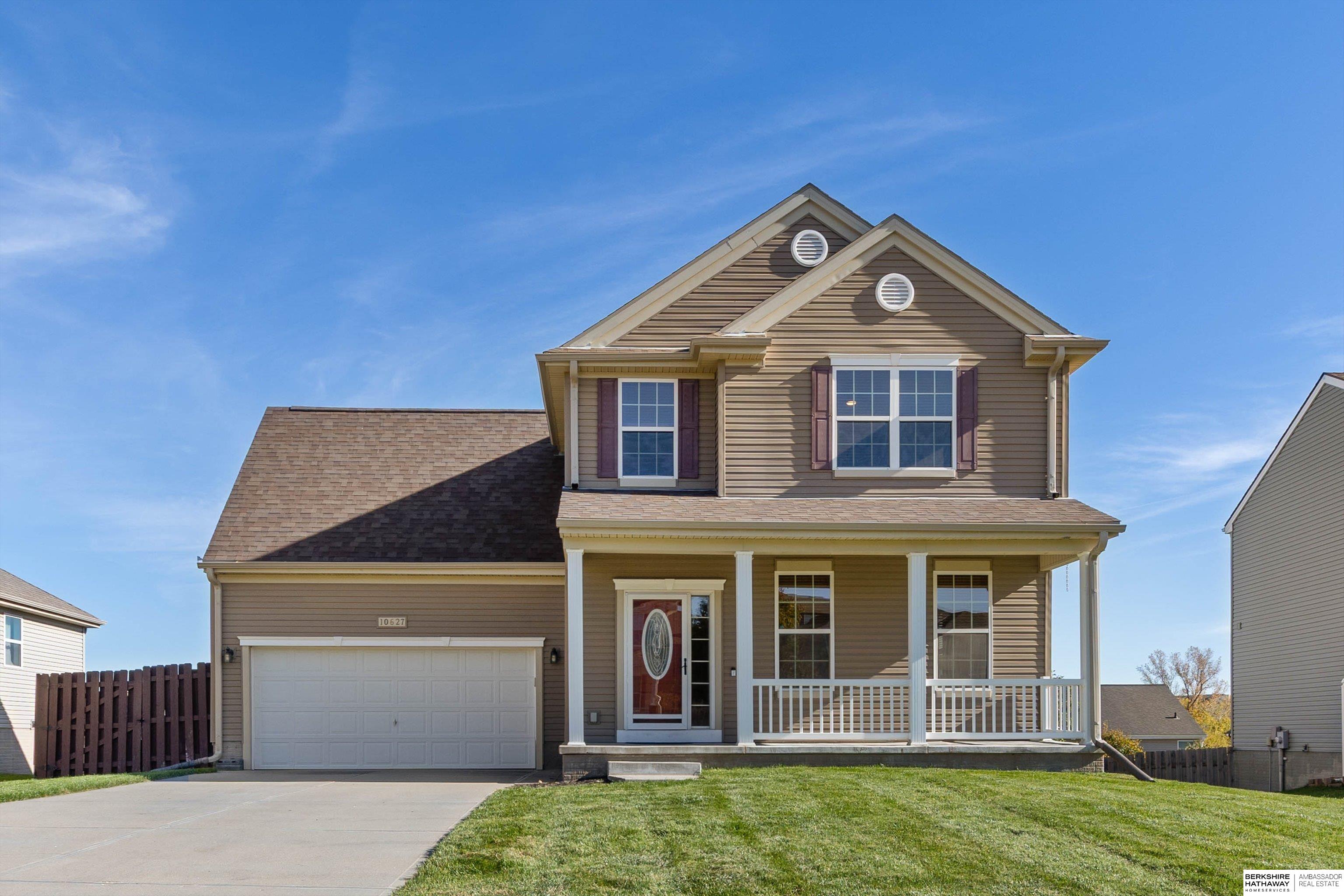 Papillion, Nebraska 68046, United States, 4 Bedrooms Bedrooms, ,3 BathroomsBathrooms,Residential,Active,238693