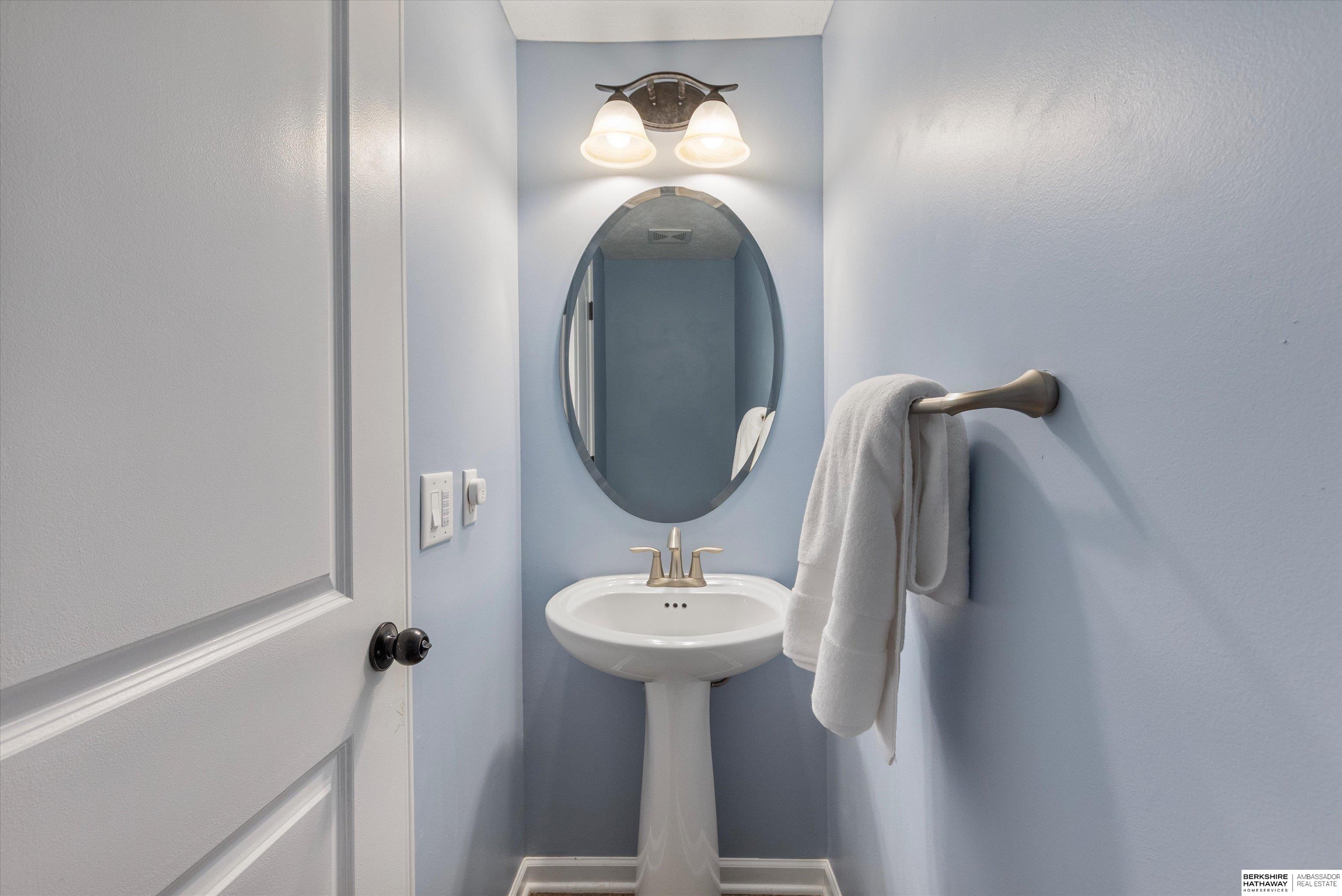 Papillion, Nebraska 68046, United States, 4 Bedrooms Bedrooms, ,3 BathroomsBathrooms,Residential,Active,238693