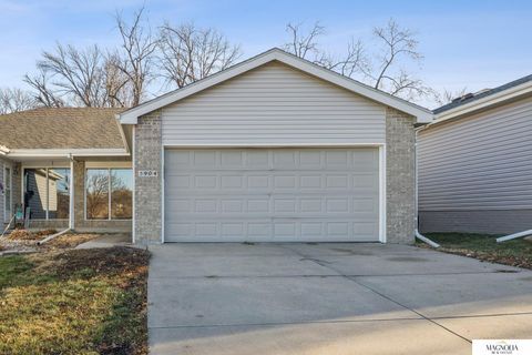 Photo of 5904 Princess Margaret Drive, Lincoln, NE 68516 (MLS # 22603007)