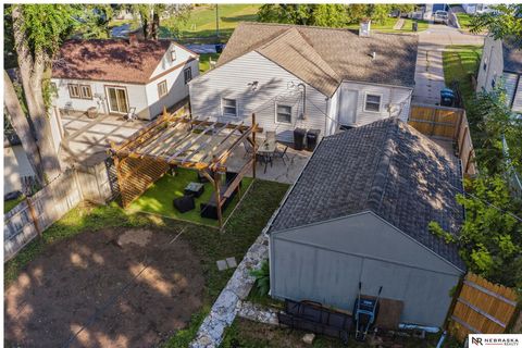 Photo of 6615 Seward Street, Omaha, NE 68104 (MLS # 22532121)