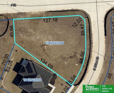 Photo of 4502 S 203rd Street, Omaha, NE 68135 (MLS # 22604752)